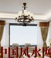怒江卧室镜面吊顶影响夫妻财运？
